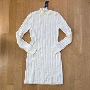 Abercrombie & Fitch Cream Long Sleeve Dress